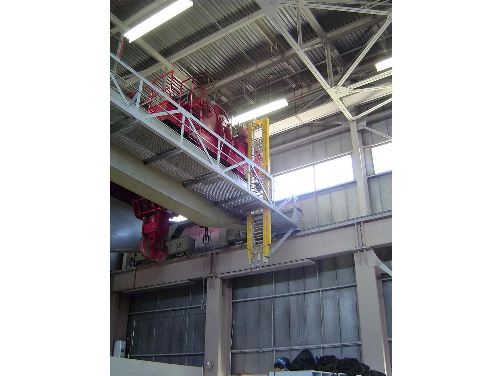 Engineered access solution with integrated fall arrest for equipment maintenance