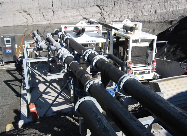 Pipe rack at an in-situ solution mining well field